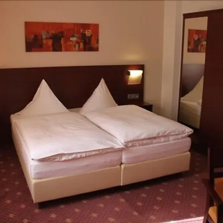 Haus Sparkuhl Garni Hotel 3*