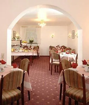 Haus Sparkuhl Garni Ганновер