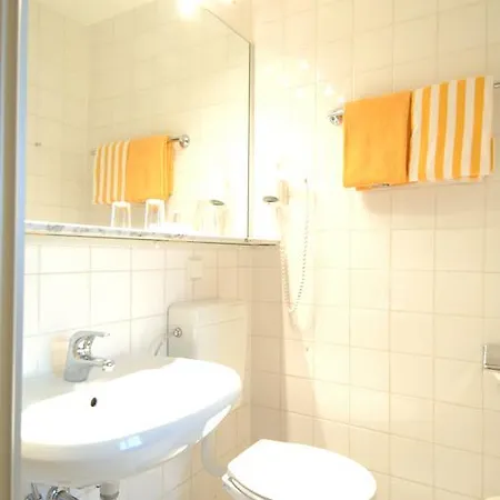 Haus Sparkuhl Garni
